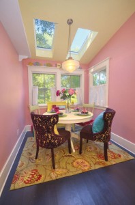 The dining nook is bright with lots of natural light. Photo courtesy of Yost and Yost, Intracoastal Realty, Inc. 