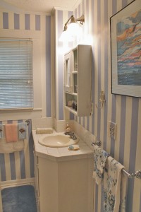 Additions throughout the years added a hall bathroom. Photo by Bethany Turner