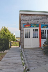 Sailboats and other vessels pass the restaurant regularly. Boats can dock at the eatery's boat slips, too. 